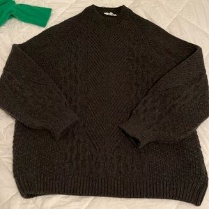 100% Lambswool KOTN Sweater